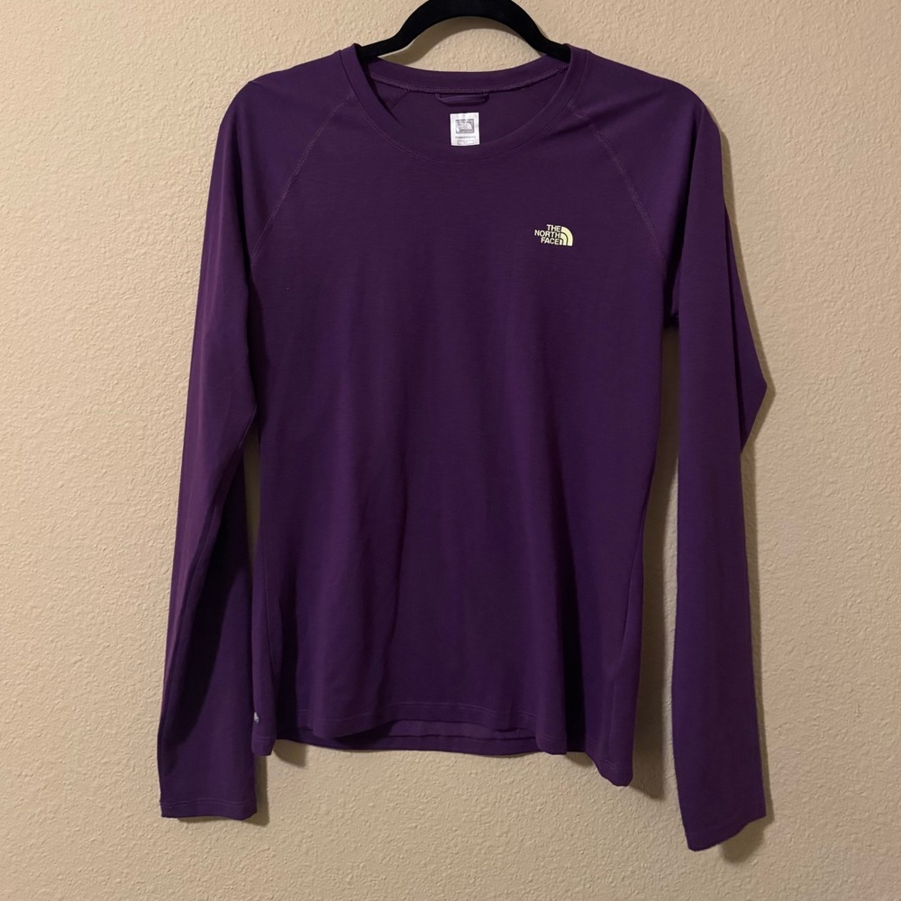 The North Face VaporWick Long Sleeve Top